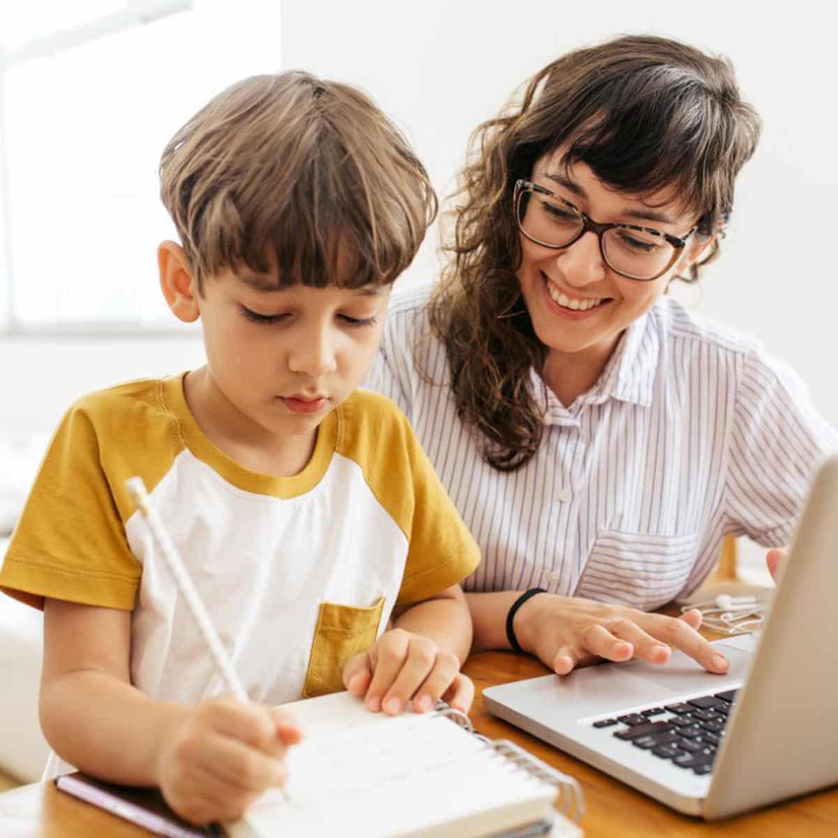 Las 5 etapas del desarrollo infantil: guía completa » Jardín Infantil